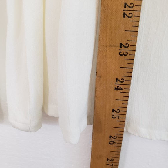 Soft Surroundings Medium Long Sleeve Blouse with Lace Accents - Picture 5 of 8